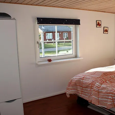 Gemuetliches-ferienhaus-mit-meerblick-und-nah-am-strand *